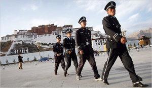 soldati a Lhasa5